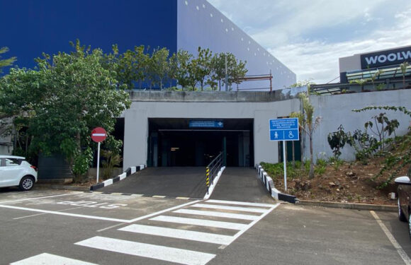 NEW EXIT ACCESS at La Croisette NEW EXIT ACCESS at La Croisette